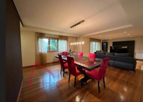 Moradia Individual T3 com piscina em Lomar