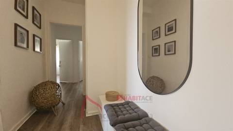 Apartamento T3 Remodelado