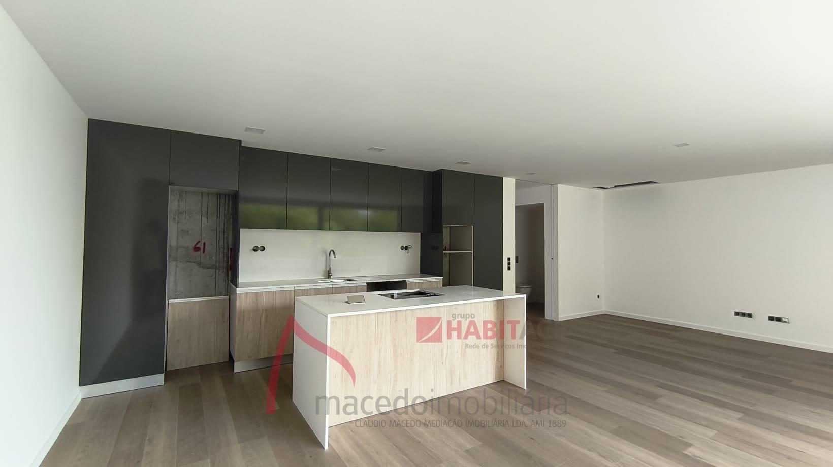 MORADIA T3 A VENDA | CONFORTO, DESIGN E QUALIDADE EM PÓVOA DE LANHOSO, BRAGA