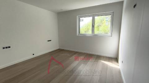 MORADIA T3 A VENDA | CONFORTO, DESIGN E QUALIDADE EM PÓVOA DE LANHOSO, BRAGA