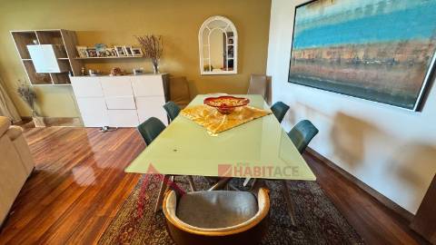 Apartamento T4 Mobilado para Arrendamento em São Vicente, Braga