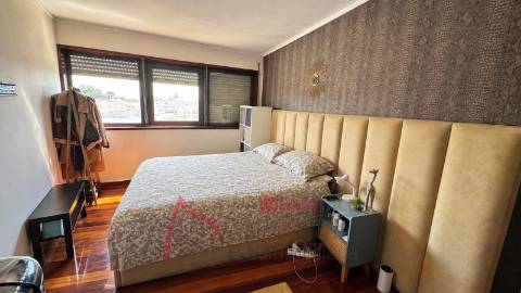 Apartamento T4 Mobilado para Arrendamento em São Vicente, Braga