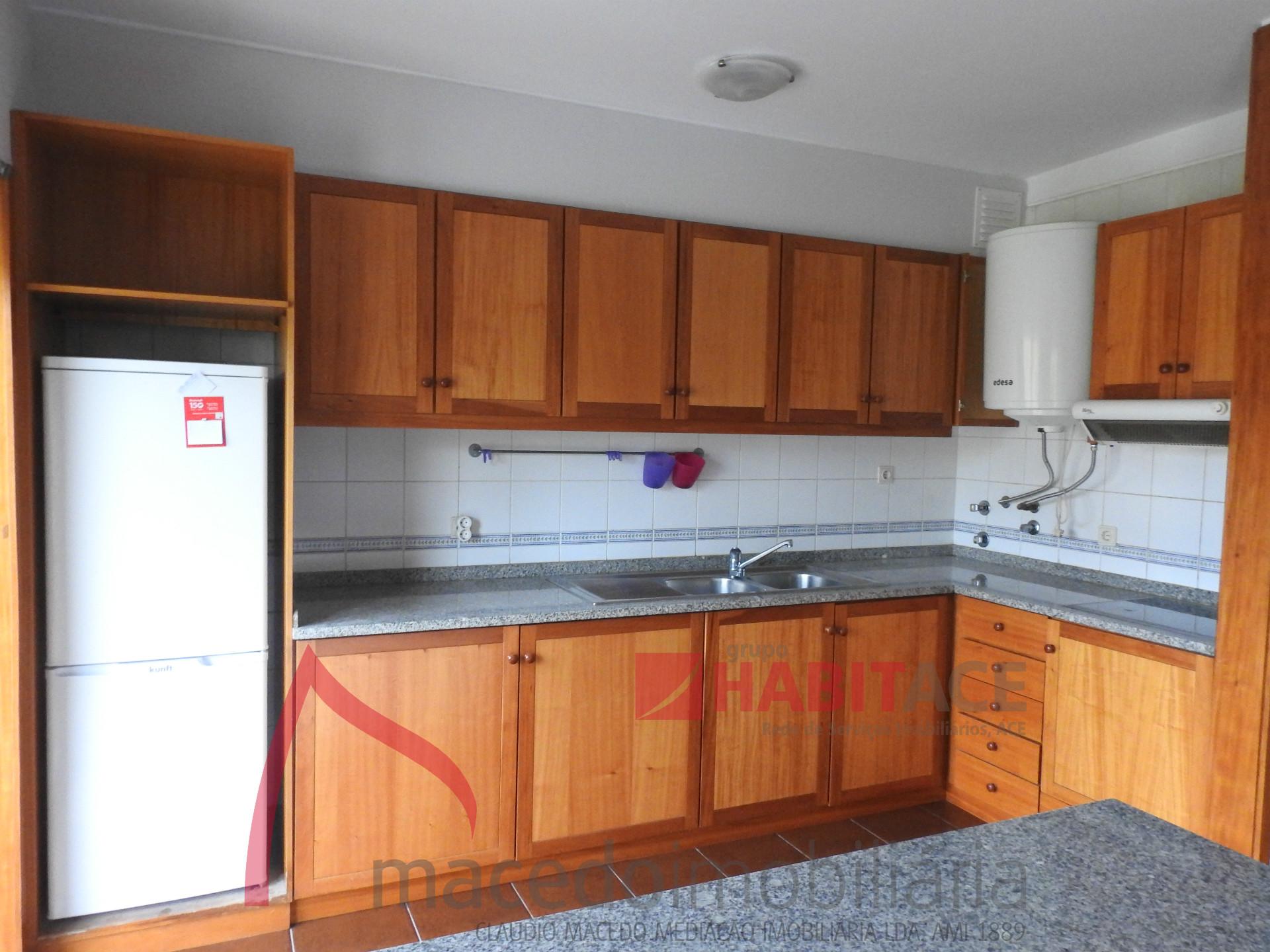 Apartamento T0 Gualtar para arrendamento