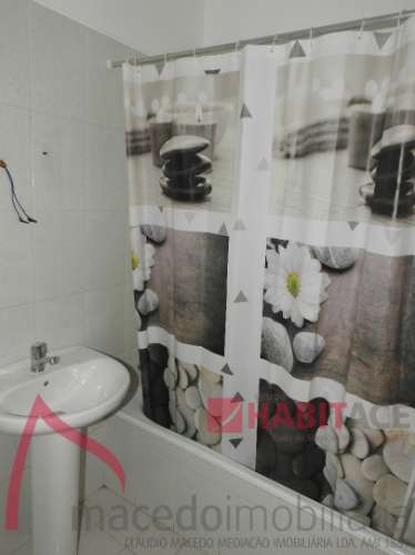 Apartamento T0 Gualtar para arrendamento
