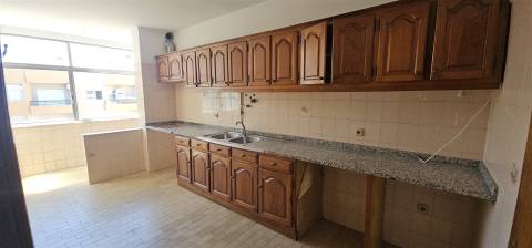 T2+1 para Arrendamento em Ferreiros, Braga