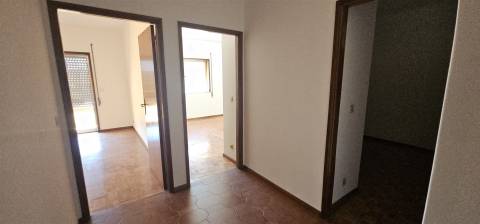 T2+1 para Arrendamento em Ferreiros, Braga