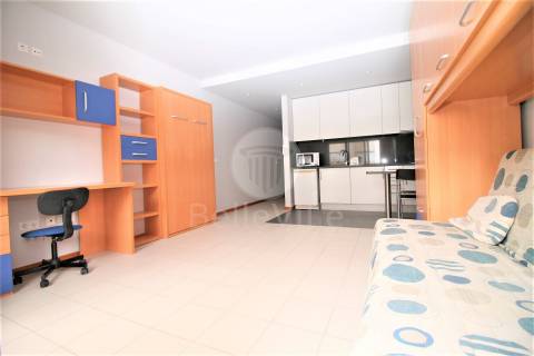 Apartamento T0 Arrendamento em Nogueiró e Tenões,Braga