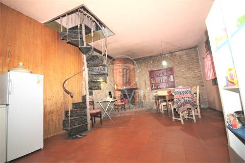 Moradia T5 na Aldeia Nova, Montalegre