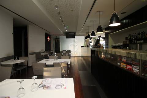 Trespasse Pastelaria com Fabrico e Restaurante