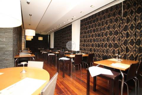 Trespasse Pastelaria com Fabrico e Restaurante