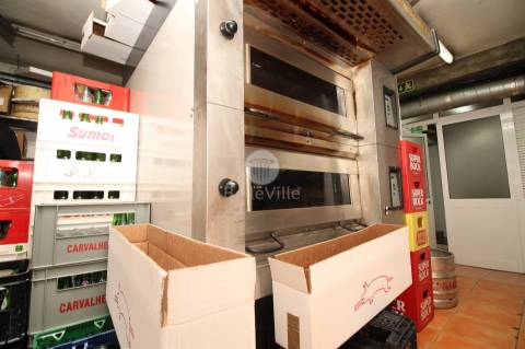 Trespasse Pastelaria com Fabrico e Restaurante