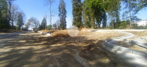 Lotes de Terreno em Palmeira - Braga