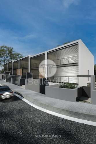 Moradia de Gaveto T3 em Tebosa , Braga