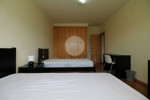 Apartamento T3 Arrendamento em Barcelos, Vila Boa e Vila Frescainha (São Martinho e São Pedro),Barcelos