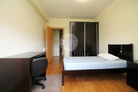 Apartamento T3 Arrendamento em Barcelos, Vila Boa e Vila Frescainha (São Martinho e São Pedro),Barcelos