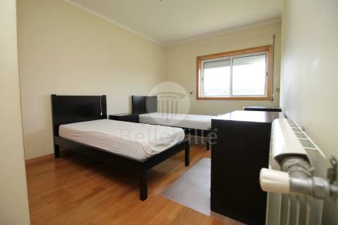 Apartamento T3 Arrendamento em Barcelos, Vila Boa e Vila Frescainha (São Martinho e São Pedro),Barcelos