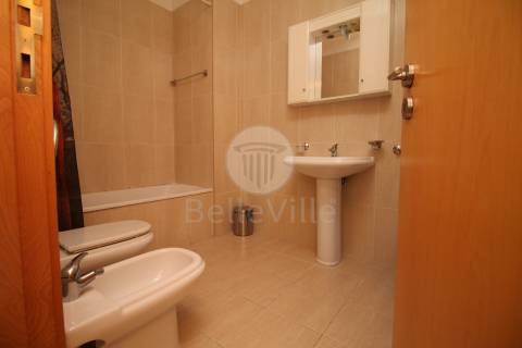 Apartamento T3 Arrendamento em Barcelos, Vila Boa e Vila Frescainha (São Martinho e São Pedro),Barcelos