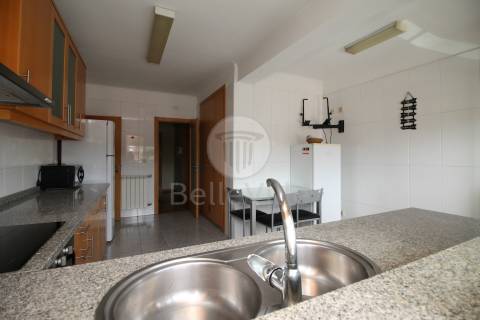 Apartamento T3 Arrendamento em Barcelos, Vila Boa e Vila Frescainha (São Martinho e São Pedro),Barcelos