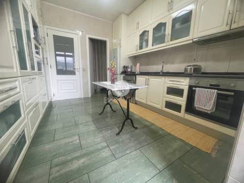 Apartamento T4 Venda em Braga (Maximinos, Sé e Cividade),Braga