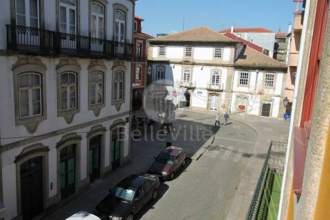 Apartamento T2 DUPLEX Arrendamento em Barcelos, Vila Boa e Vila Frescainha (São Martinho e São Pedro),Barcelos
