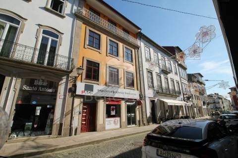 Apartamento T2 DUPLEX Arrendamento em Barcelos, Vila Boa e Vila Frescainha (São Martinho e São Pedro),Barcelos