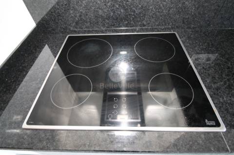 Apartamento T1 remodelado para arrendar