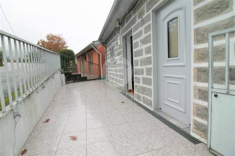 Moradia Individual para arrendamento (T1+1), Morreira, Braga