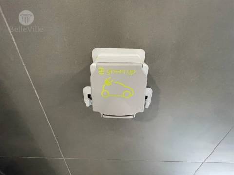 Moradia de gaveto em Palmeira, Braga