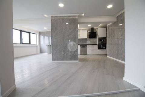 apartamento T4, 255m2,  perfeito para quem valoriza espaço