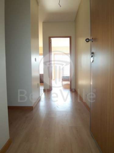 Apartamento T1 para arrendar, mobilado e cozinha equipada em Gualtar