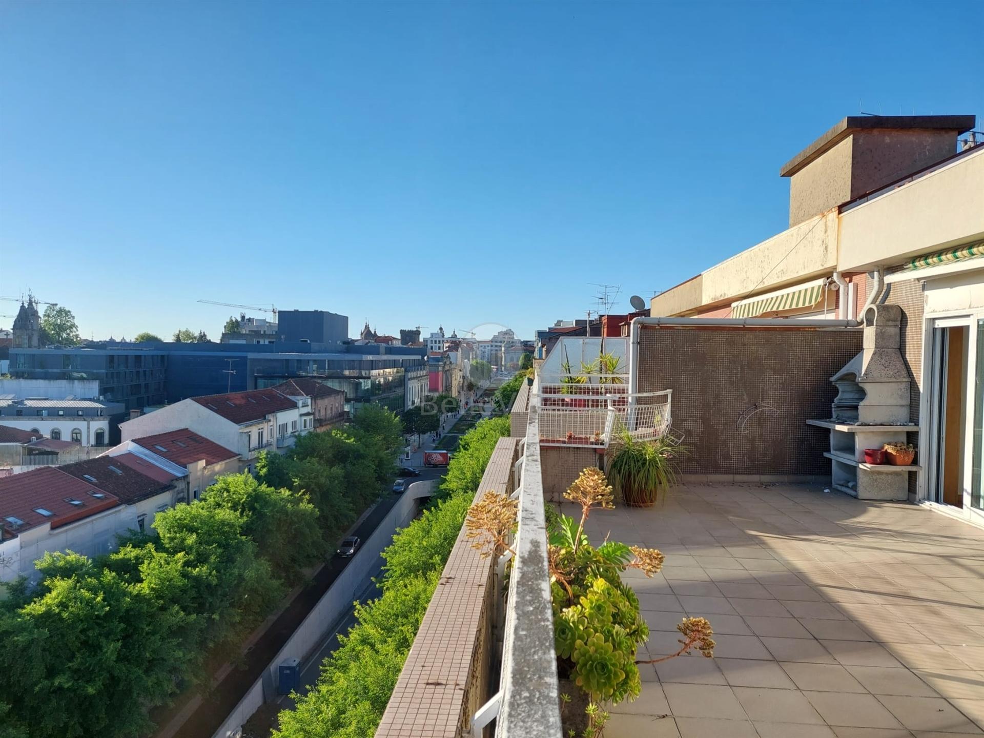 Apartamento T3 Arrendamento em Braga (São José de São Lázaro e São João do Souto),Braga