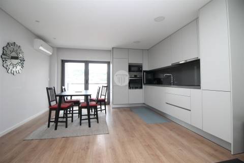 Apartamento T1+1 Arrendamento em Gualtar,Braga