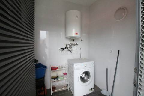 Apartamento T1+1 Arrendamento em Gualtar,Braga