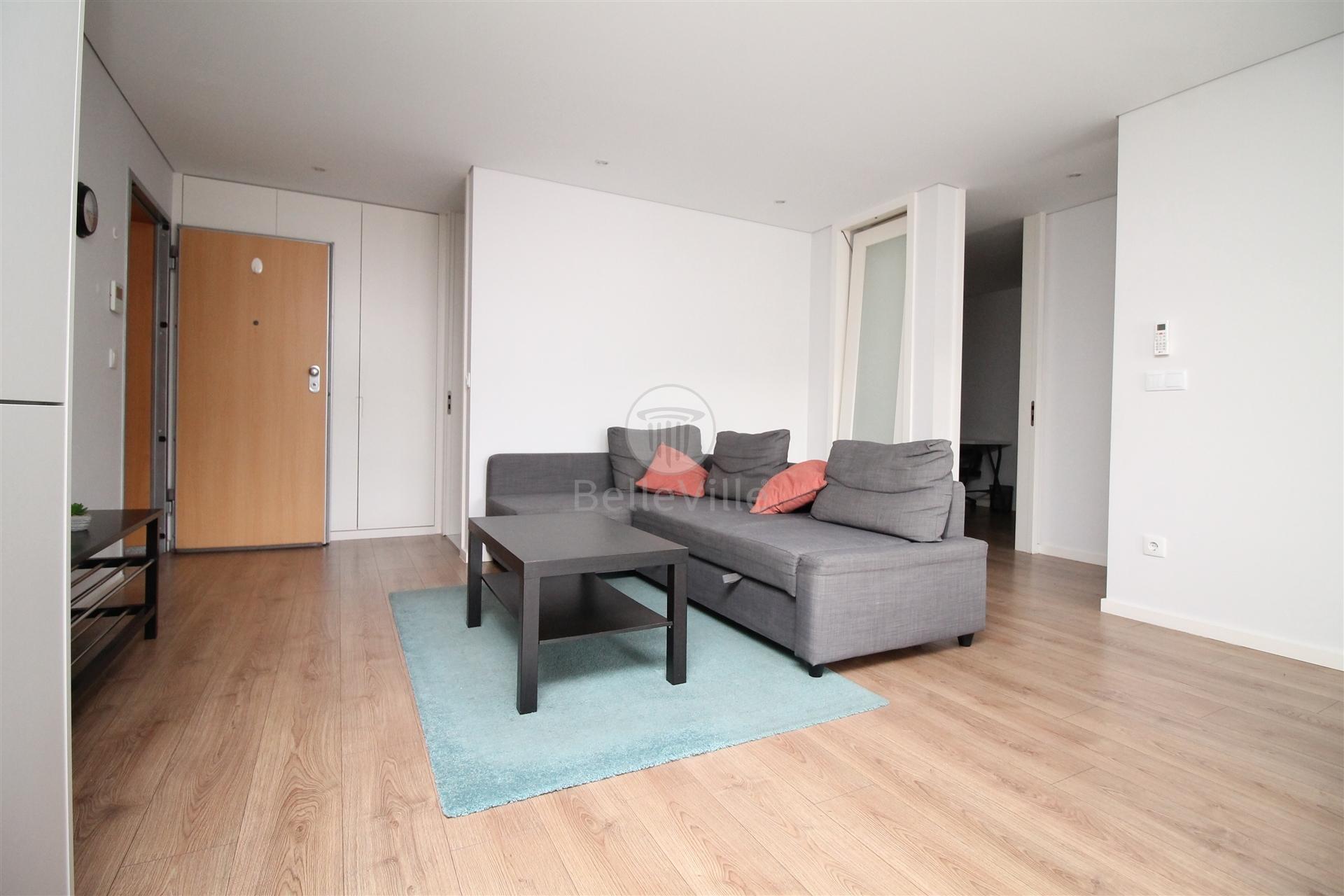 Apartamento T1+1 Arrendamento em Gualtar,Braga