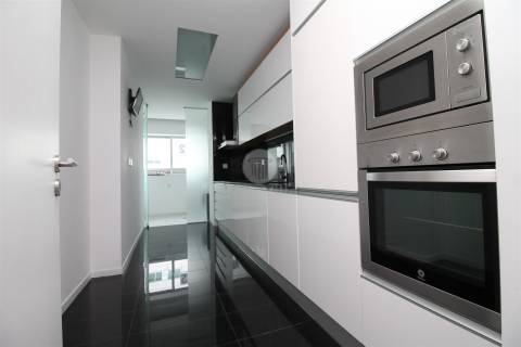 Apartamento T2 Arrendamento em Campanhã,Porto