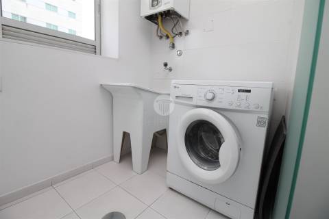 Apartamento T2 Arrendamento em Campanhã,Porto