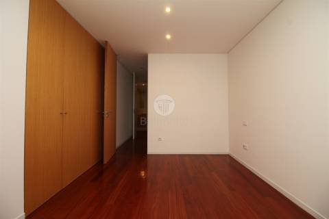 Apartamento T2 Arrendamento em Campanhã,Porto