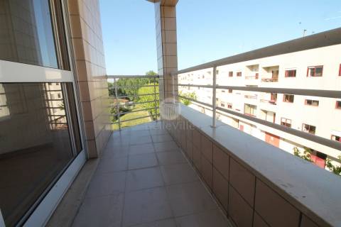 Apartamento T2 Arrendamento em Gualtar,Braga
