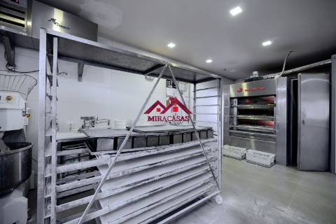 Trespasse de Padaria/Pastelaria Estrela da Tocha - Coimbra, Cantanhede - €150.000