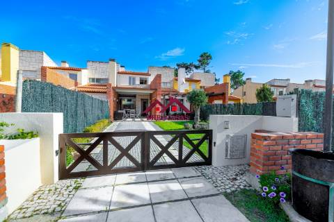 Moradia em Banda T3 Arrendamento em Praia de Mira,Mira