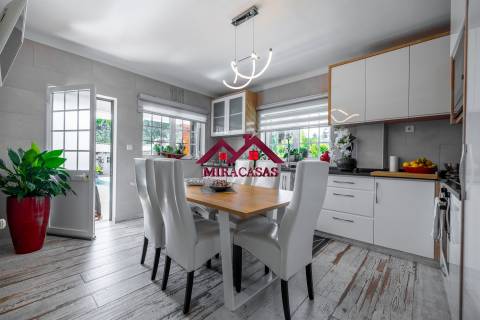 Moradia T4 com Piscina na Praia de Mira | Mira Oásis