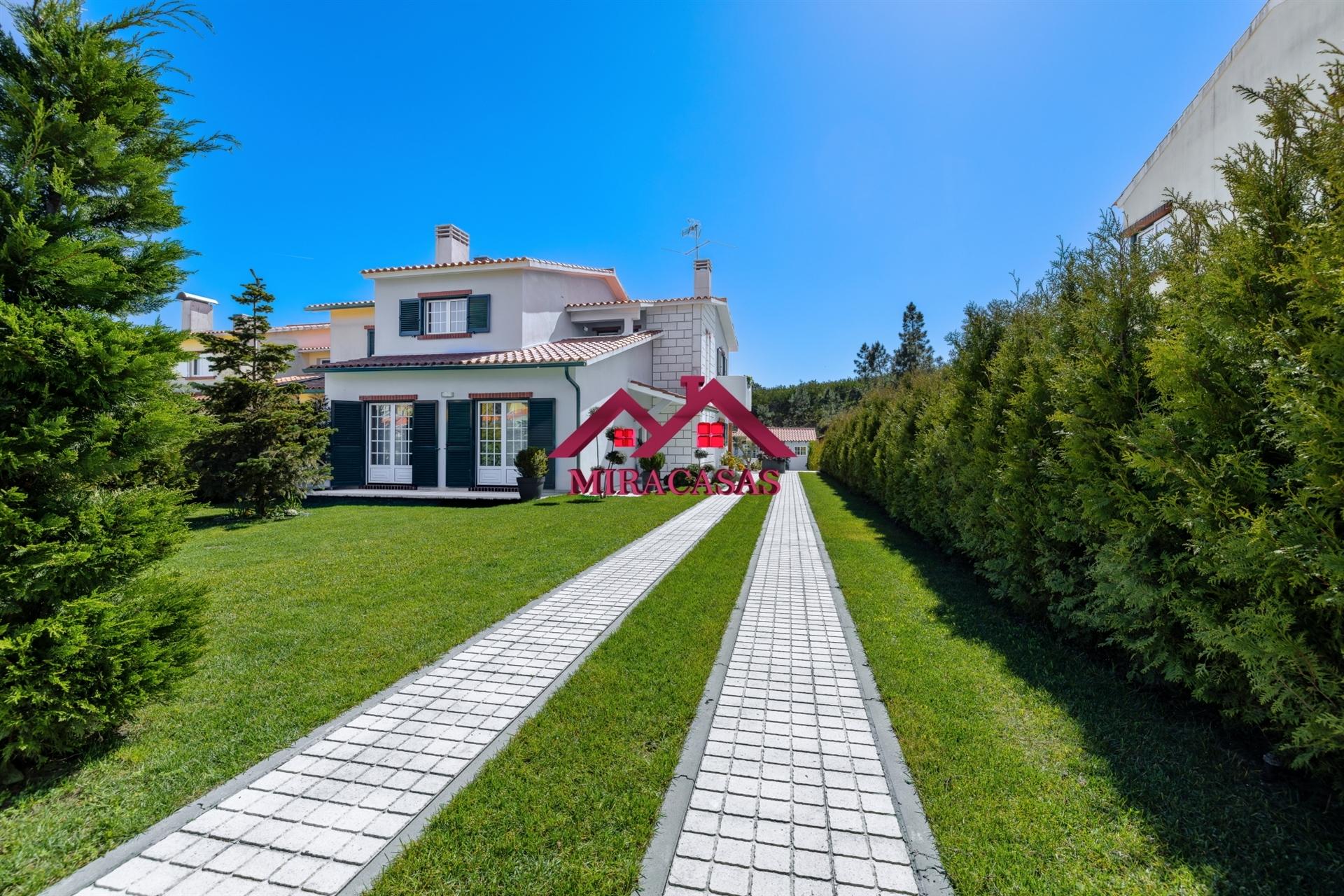 Moradia T4 com Piscina na Praia de Mira | Mira Oásis