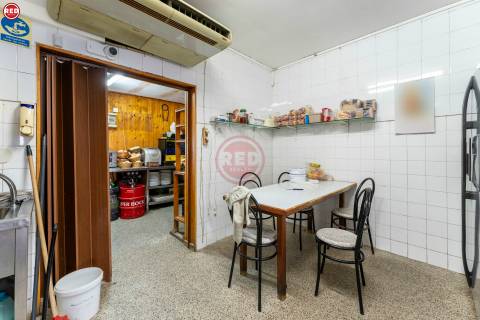 Restaurante para trespasse em frente à praia