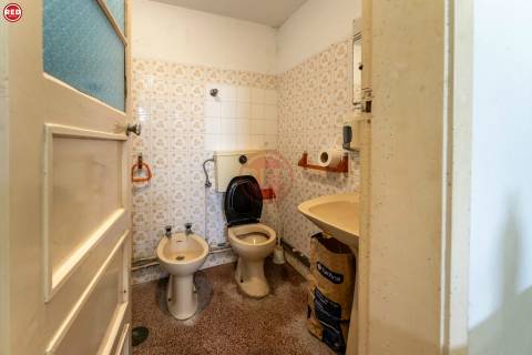 Restaurante para trespasse em frente à praia