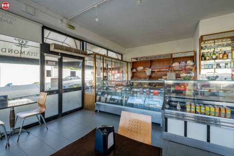 Confeitaria p/ trespasse em Canidelo