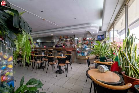 Café para trespasse próximo ao El Corte Inglés