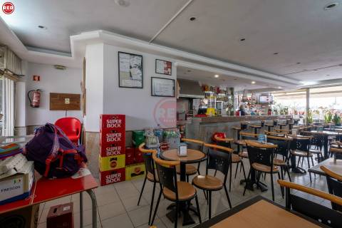 Café para trespasse próximo ao El Corte Inglés