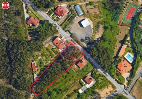 Terreno c/ 1.500m2 em Crestuma