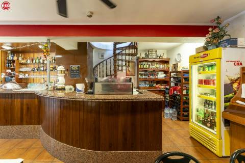 Restaurante/Pizzaria há mais de 25 anos no centro de Gaia