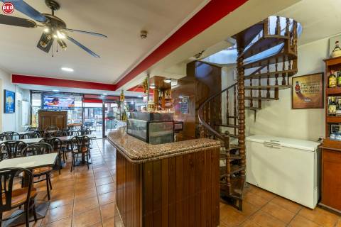 Restaurante/Pizzaria há mais de 25 anos no centro de Gaia